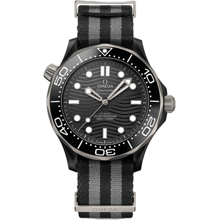 Omega Seamaster Diver 300M Master Co-Axial 43.5 Ceramic / Titanium / Black / NATO 210.92.44.20.01.002