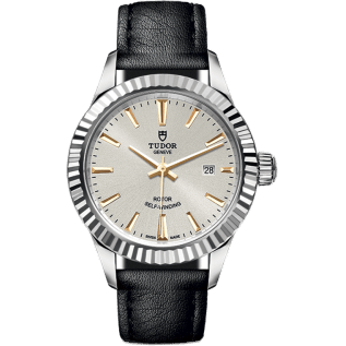 Style 28 Stainless Steel / Fluted / Silver / Strap