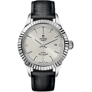 Style 28 Stainless Steel / Fluted / Silver-Diamond / Strap