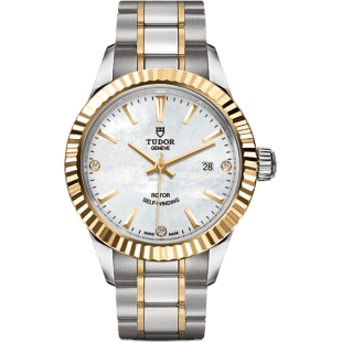Style 28 Stainless Steel / Yellow Gold / Fluted / MOP-Diamond / Bracelet