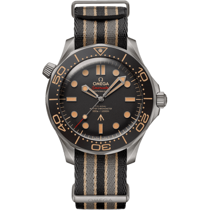 Seamaster Diver 300M Master Co-Axial 42 James Bond No Time to Die / NATO