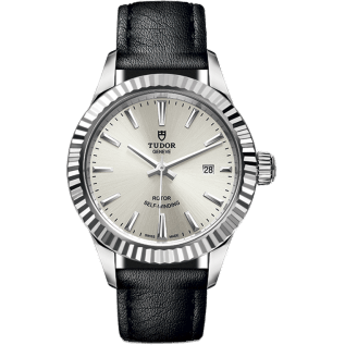 Style 28 Stainless Steel / Fluted / Silver / Strap