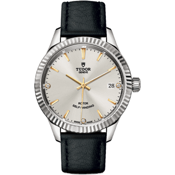 Style 34 Stainless Steel / Fluted / Silver-Diamond / Strap